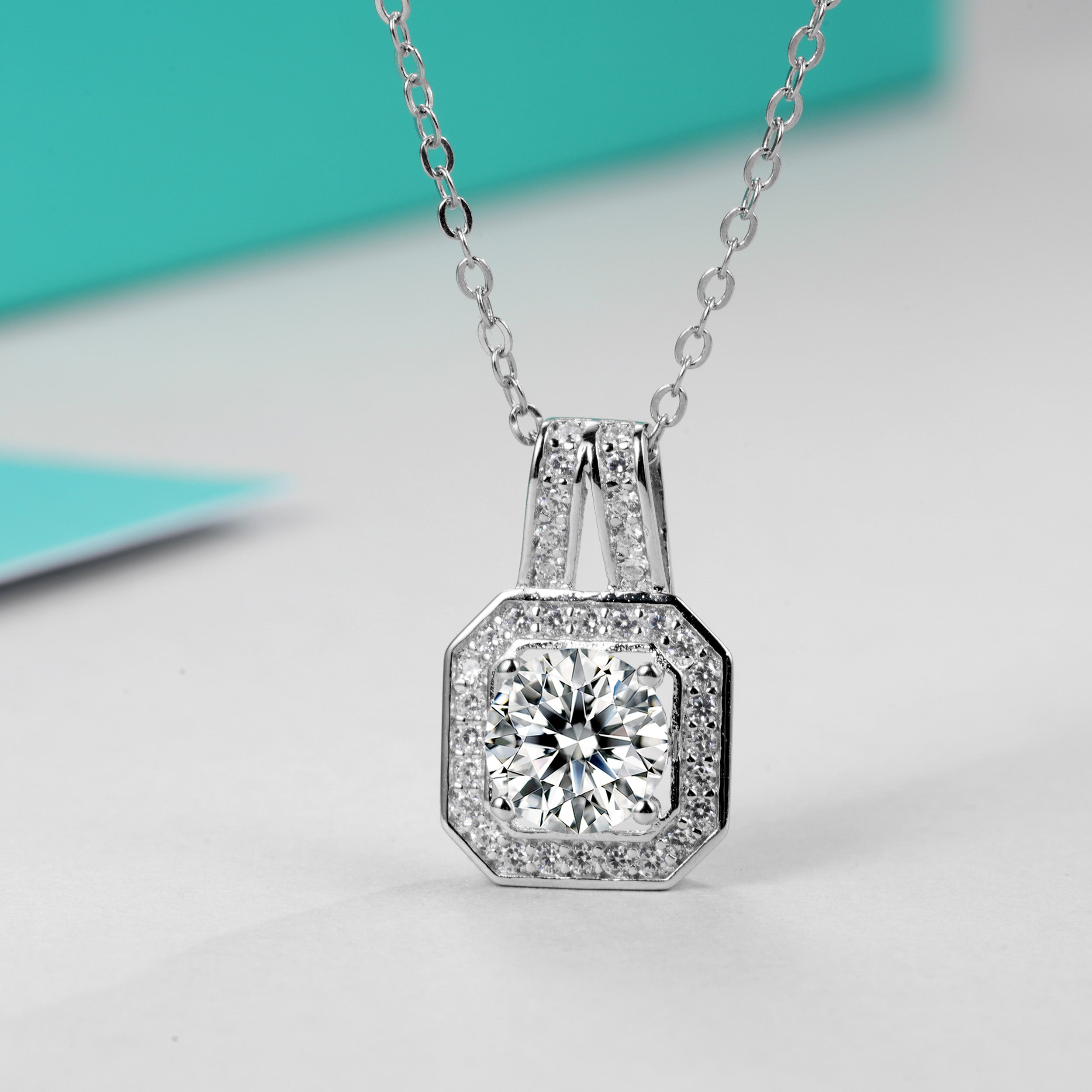 Square pendant [MSD.026]