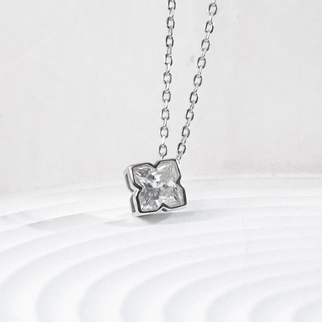 [MN0003] Lily necklace