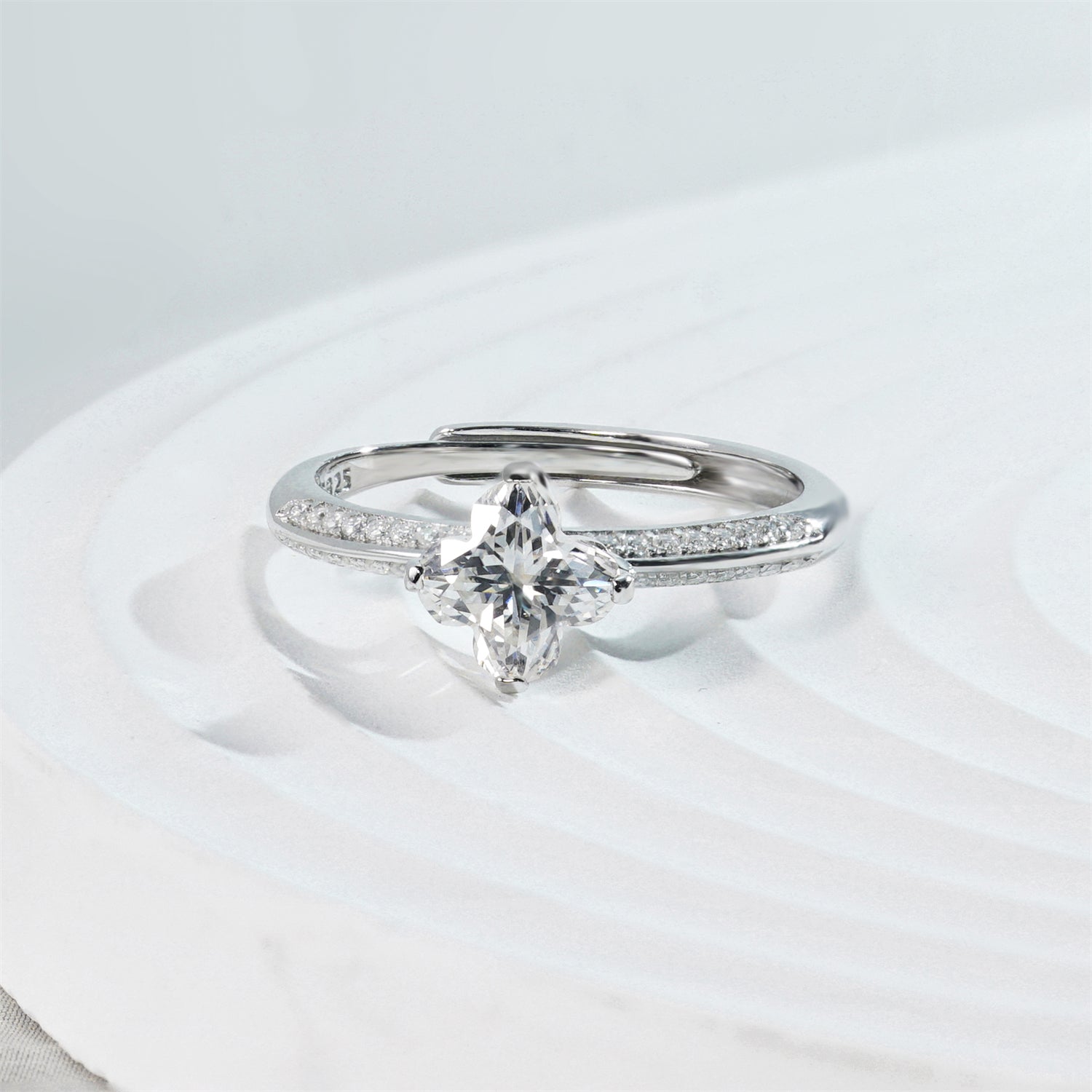 [MFR0002] Four leaf clover ring