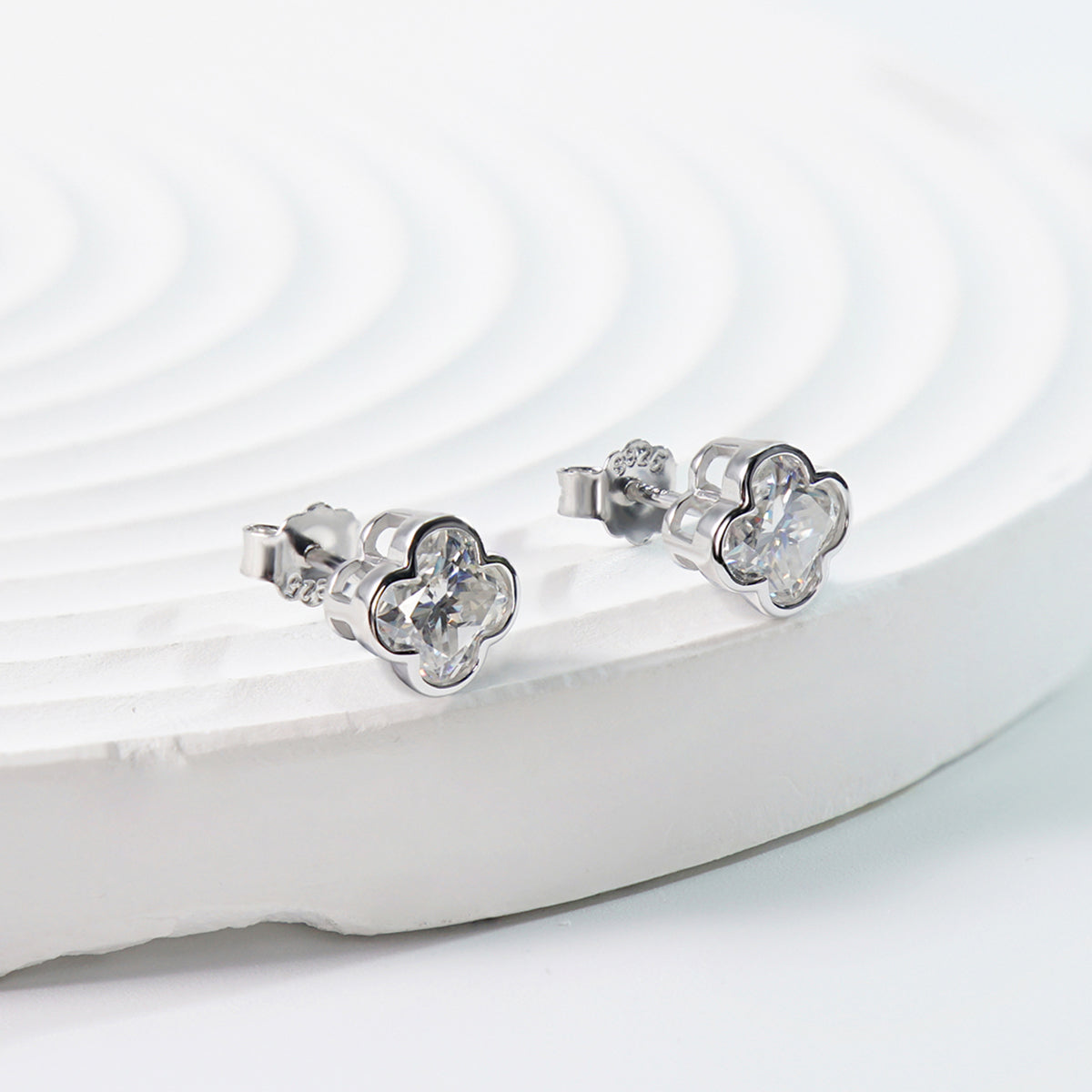 [ME0006] Four-leaf clover earrings