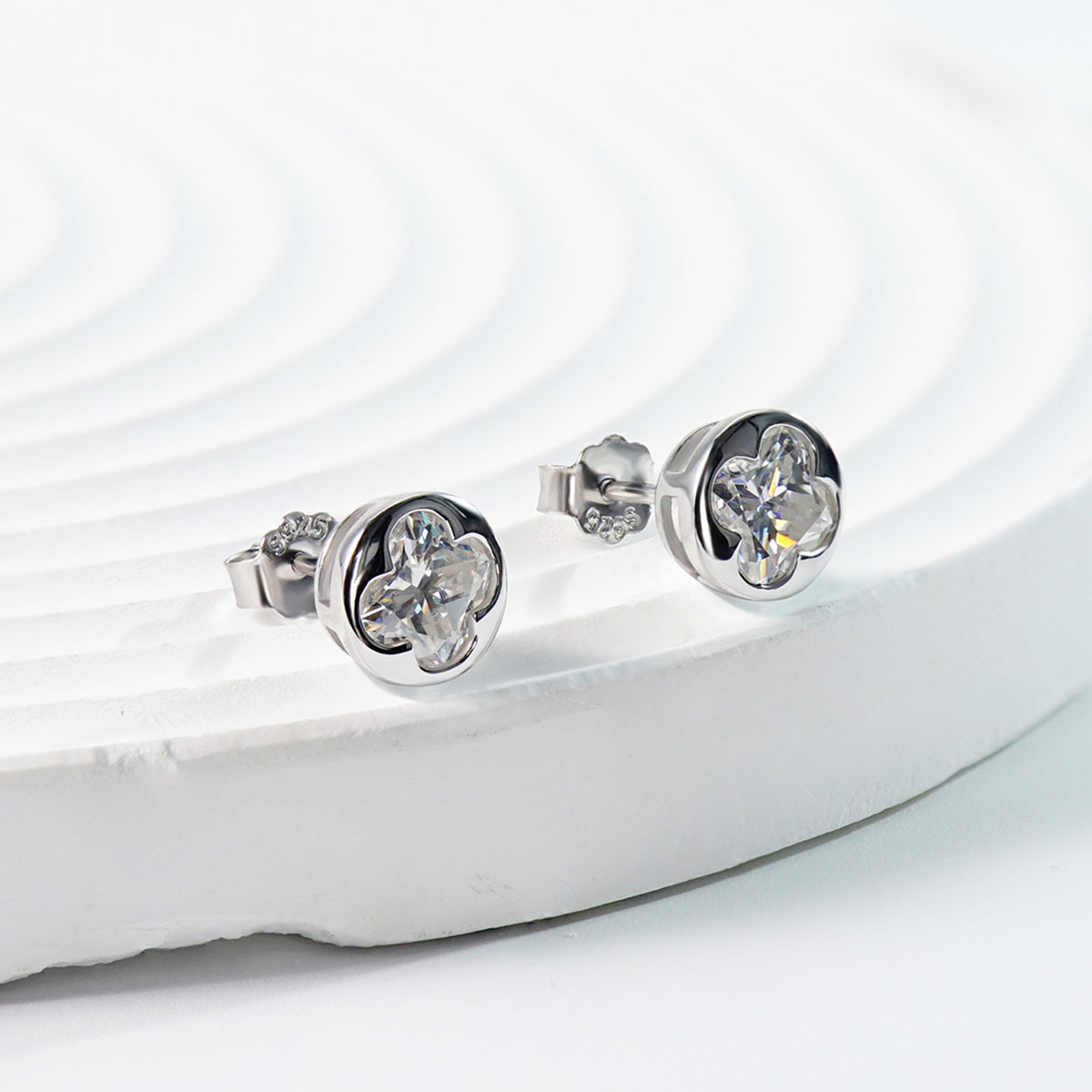 [ME0005] Four-leaf clover earrings