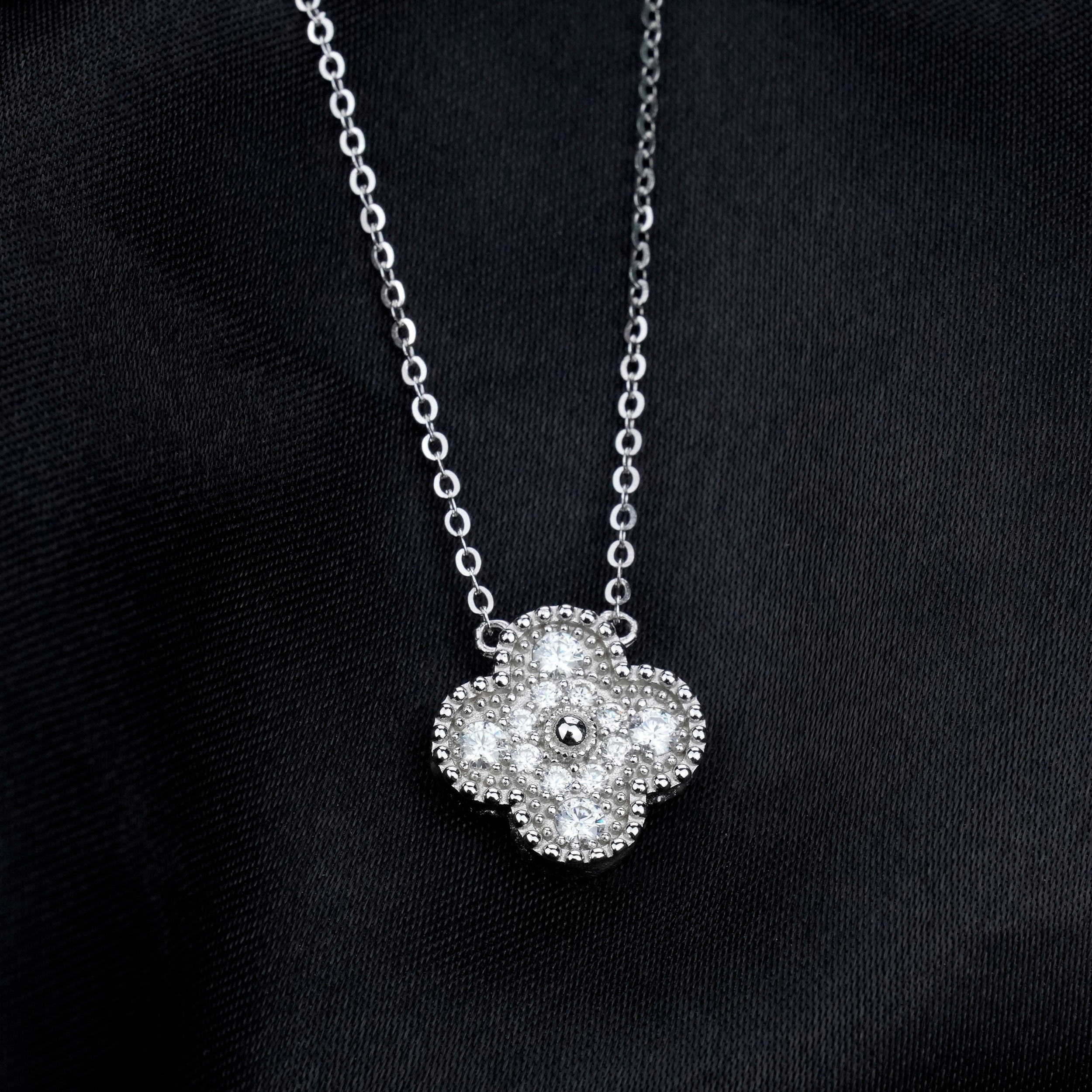 Shiny Four-Leaf Clover Pendant [MSD.307]