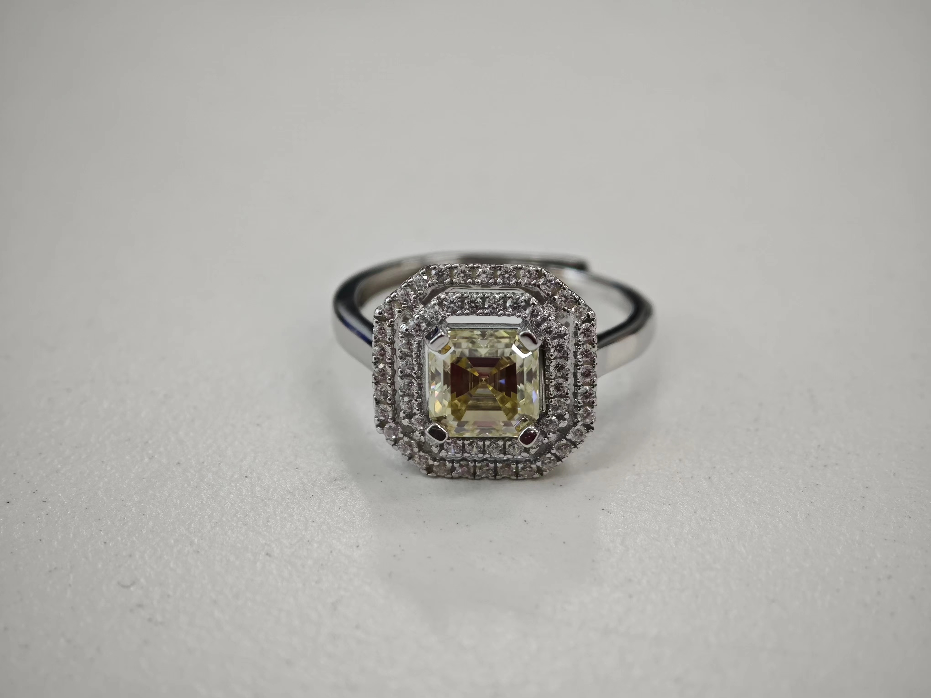 Yellow double-rimmed Ashley ring [MSR.447Y]